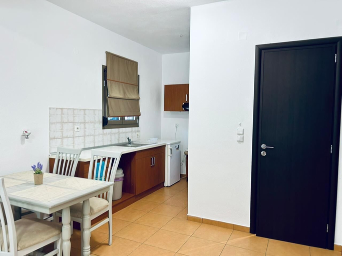 Others 4, A & A Apartments for 2 pax, Thessaly