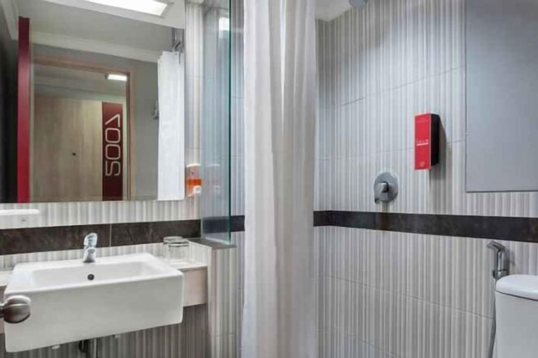 Bathroom 6