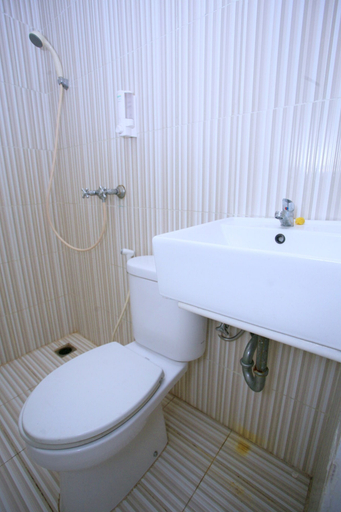 Bathroom 5, Nusantara Bunga-Bunga By Reccoma, Bogor