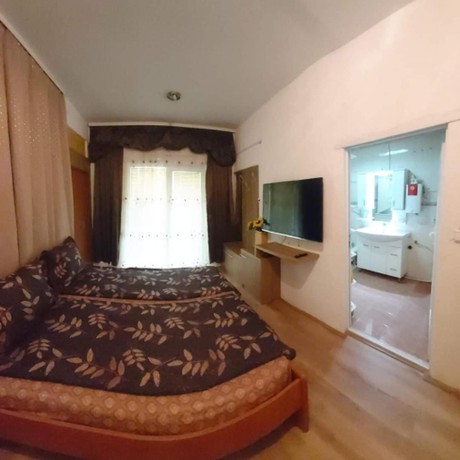 Others 5, Stefan's room