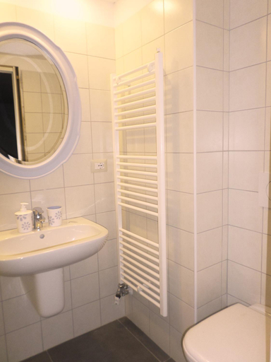 Bathroom 3, La Contrada B&B, Como