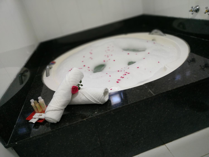 Bathroom 3, Refugio das Rosas - Charme Romantico em Campos do Jordao, Campo Limpo Paulista