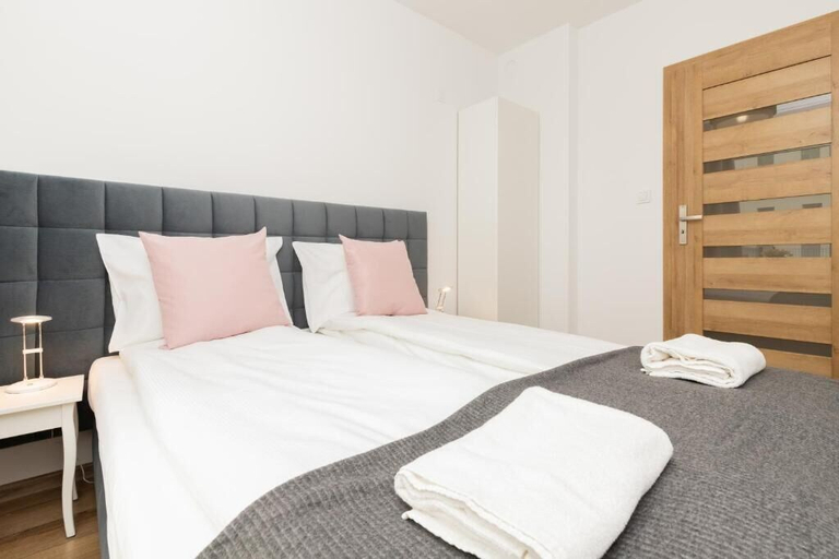 Bedroom 2, TOTU HOME Gdańsk Marina Apartment, Gdańsk City