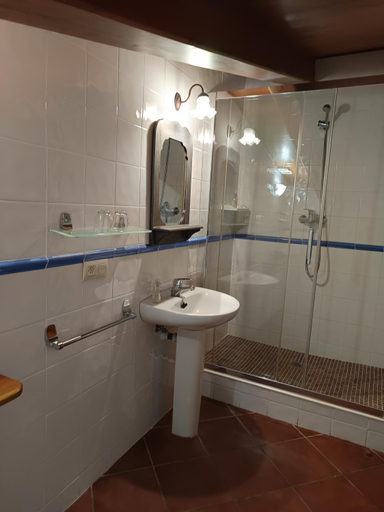 Bathroom 2, Turismo Rural Calaliu, Girona