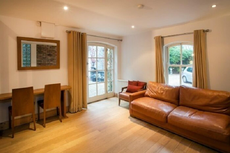 Others 5, Ballsbridge Apartments, Dublin