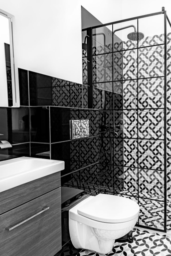 Bathroom 4, River house apartments, Kauno