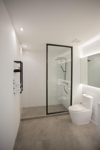Bathroom 6