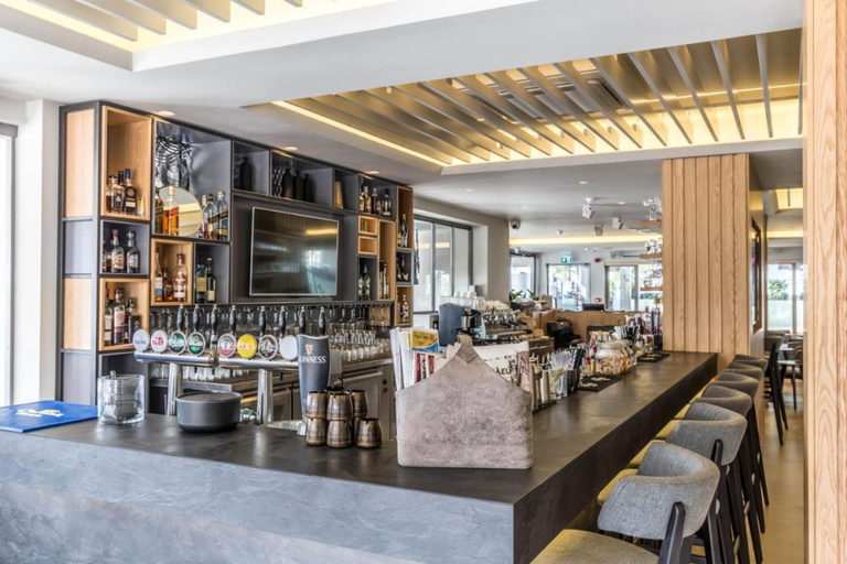 Food & Drinks 4, Liquid Hotel Apartments