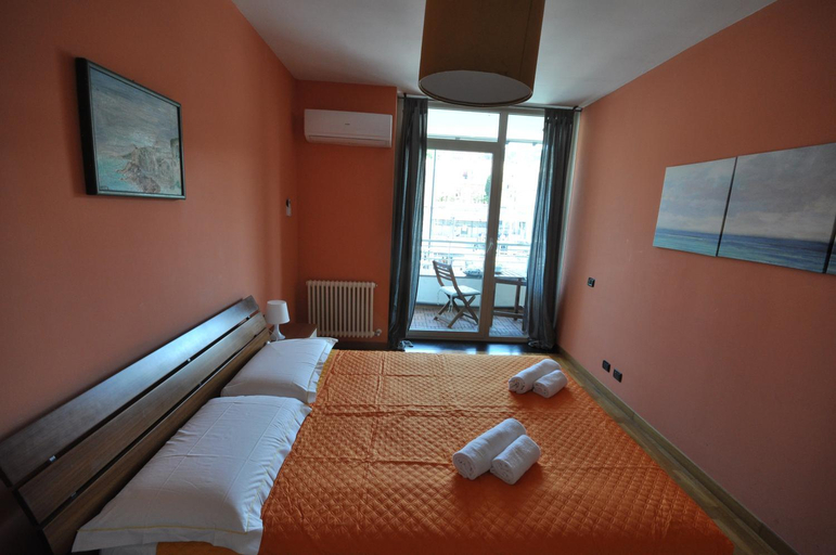 Bedroom 15