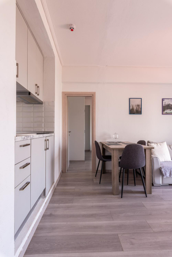 Others 2, Minimalist apartments w/ view (by Powerbnb), Central Macedonia