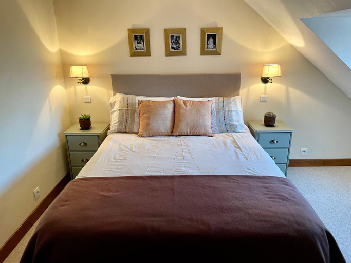 Bedroom 2, Chaillac Bed & Breakfast, Indre