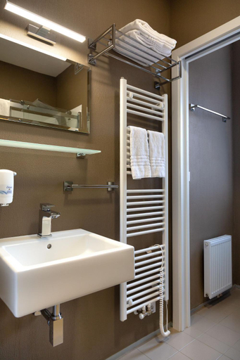 Bathroom 2, Skyhotel Prague, Praha 6