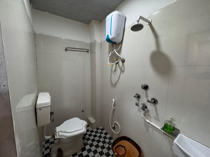 Room 5, Hotel Shree Parwati Palace, Ujjain