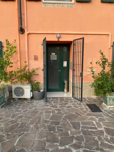 Others 5, B&B Medole, Mantua