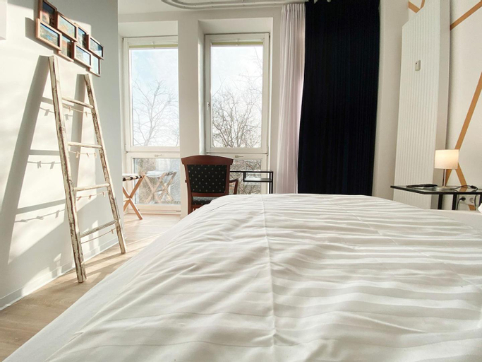 Bedroom 15