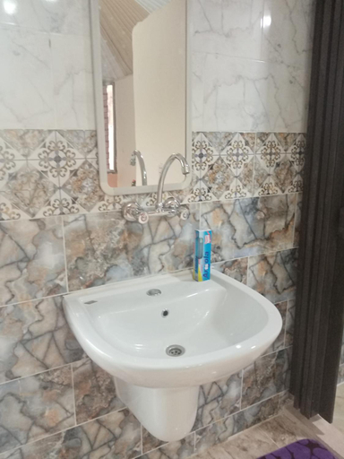 Bathroom 4