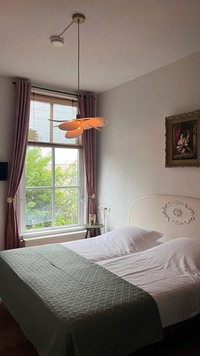 Bedroom 2, Hotel Greate Pier, Wûnseradiel