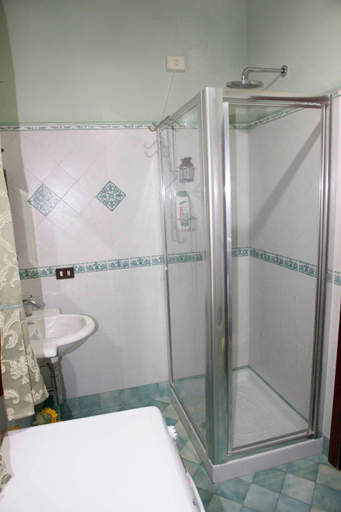 Others 5, Casale San Pietro, Terni
