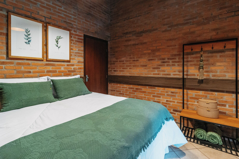 Bedroom 3, Quinta de Brumado, Óleo