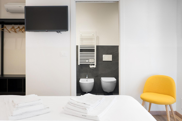 Others 3, ParcoSantaTeresa Suites LOC-02279, Verona