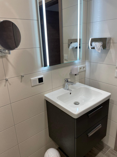 Bathroom 2, Gastehaus Janßen, Cuxhaven