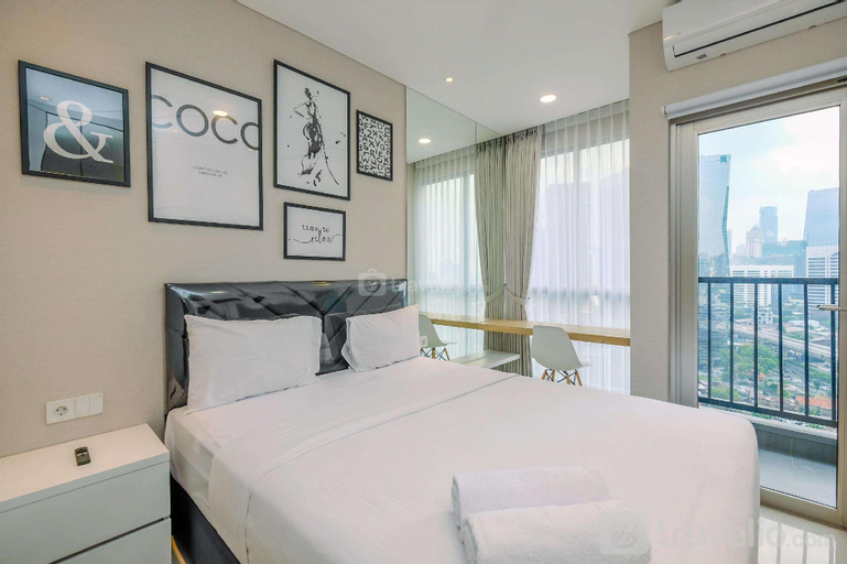 Bedroom 1, Elegant Comfort Studio Ciputra World 2 By Travelio, South Jakarta