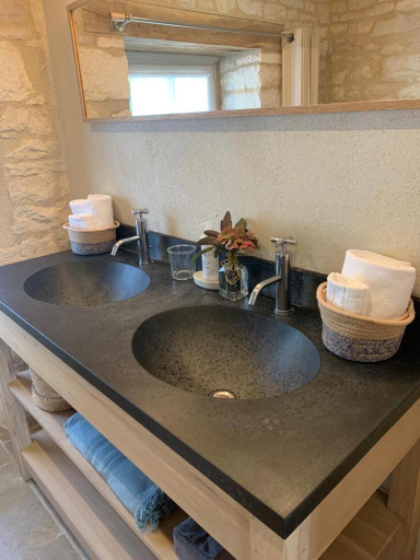 Bathroom 4, Manoir de Malagorse, Lot