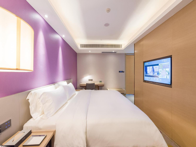 Bedroom 26
