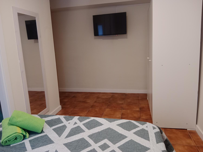 Others 5, AMRoom - Santander, Cantabria