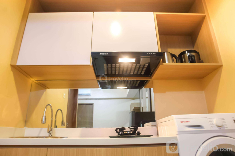 Others 3, Spacious 1 BR @ The Oasis Cikarang Apt By Travelio, Cikarang