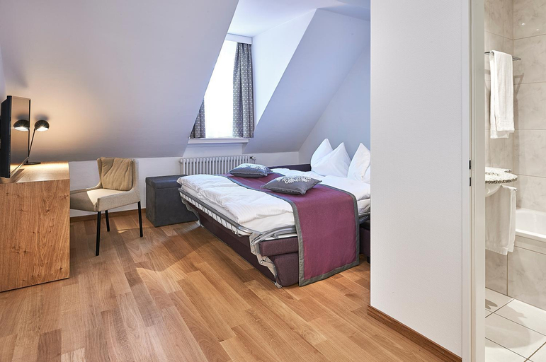 Bedroom 6