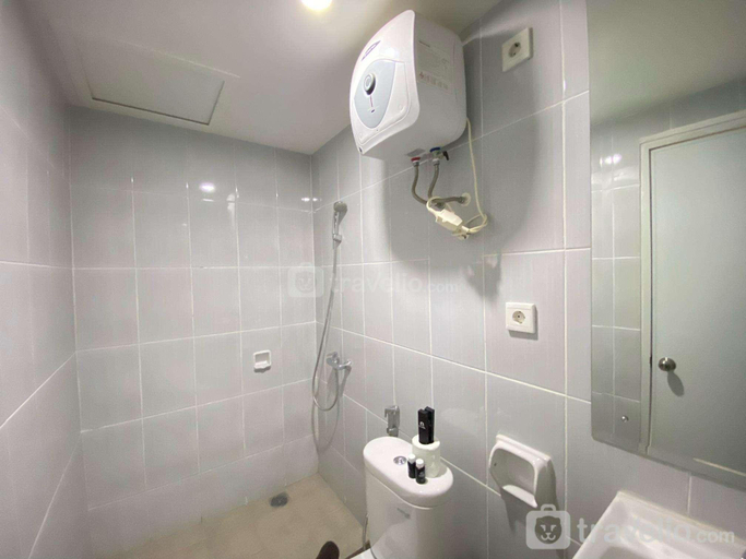 Bathroom 3, Luxury 3BR Newton Residence Bandung By Travelio, Bandung