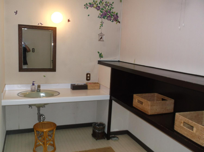 Bathroom 4, Pension Syo, Hakuba