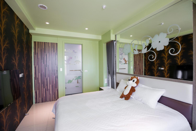 Bedroom 6