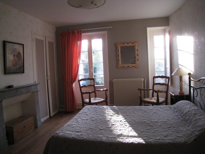 Bedroom 2, Chambres d'Hotes Closerie du Guilhat, Pyrénées-Atlantiques