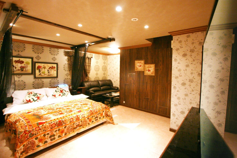 Bedroom 10
