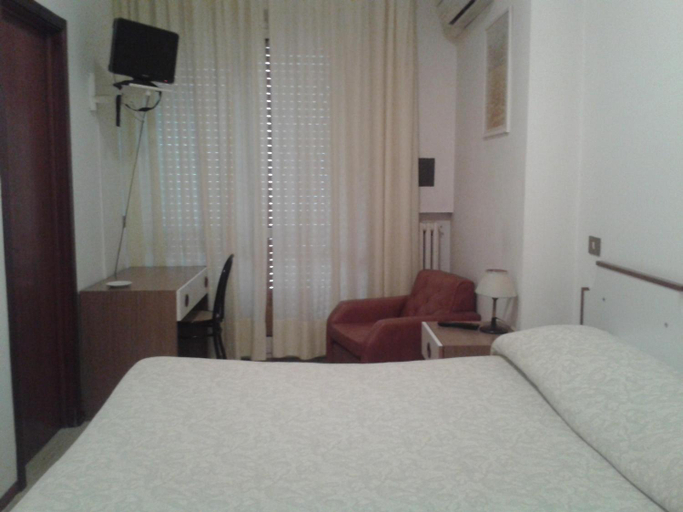 Bedroom 2, Albergo Tenda Verde, Ancona