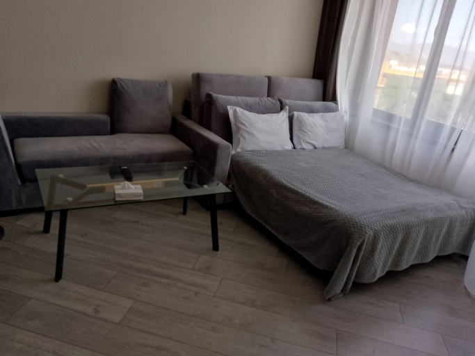 Bedroom 2, 1-3 bdr condos by Revamp