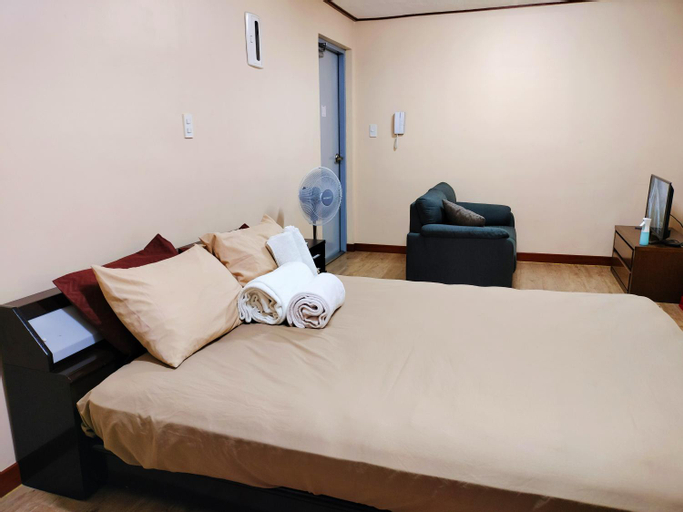 Bedroom 13