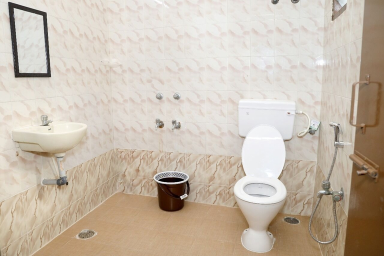 Bathroom, Heaven Nest Stay, Chennai