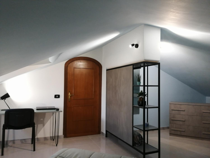 Others 3, Kalispera B&B, Rome