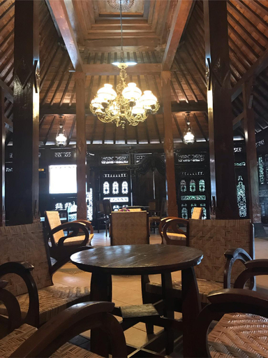 Restaurant 5
