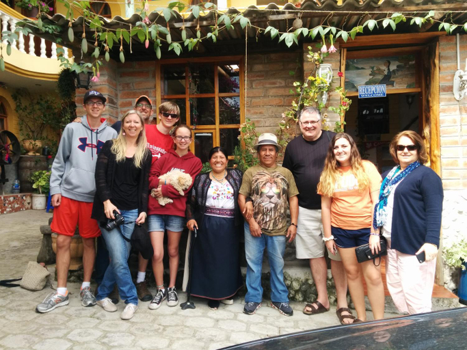 Others 4, Hostal Curinan, Otavalo