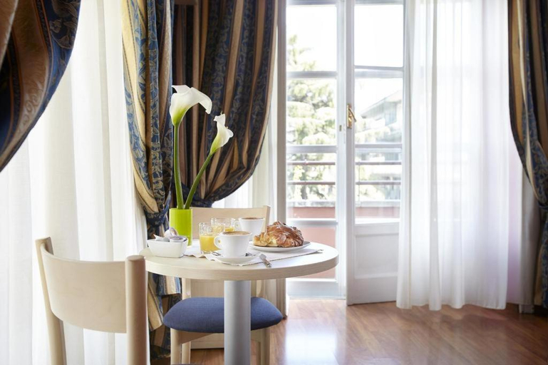 Others 5, 21 Aprile Accommodation, Roma