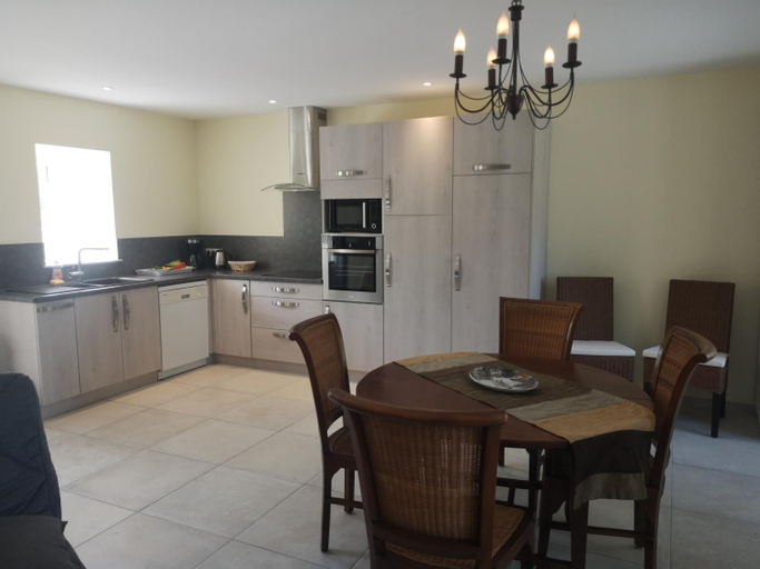 Dining Room 4