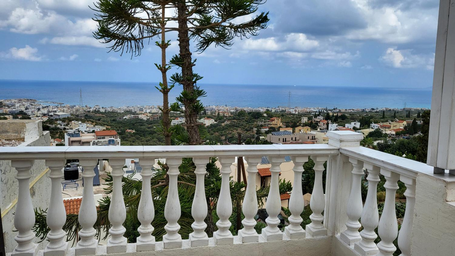 Others 5, Sea View Room on Half Board basis, Crete