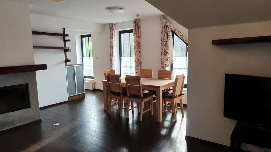 Others 5, Apartmany EDDY, Semily
