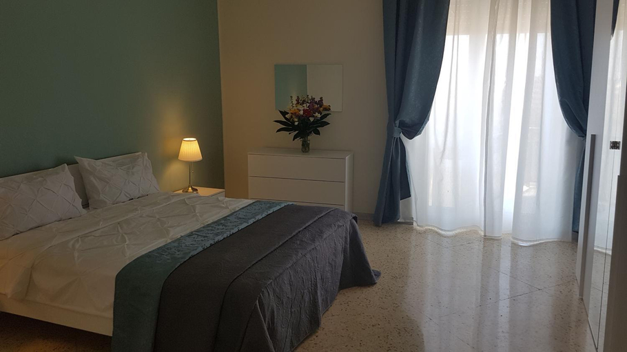 Others 3, Residenze Benedetto Croce, Bari