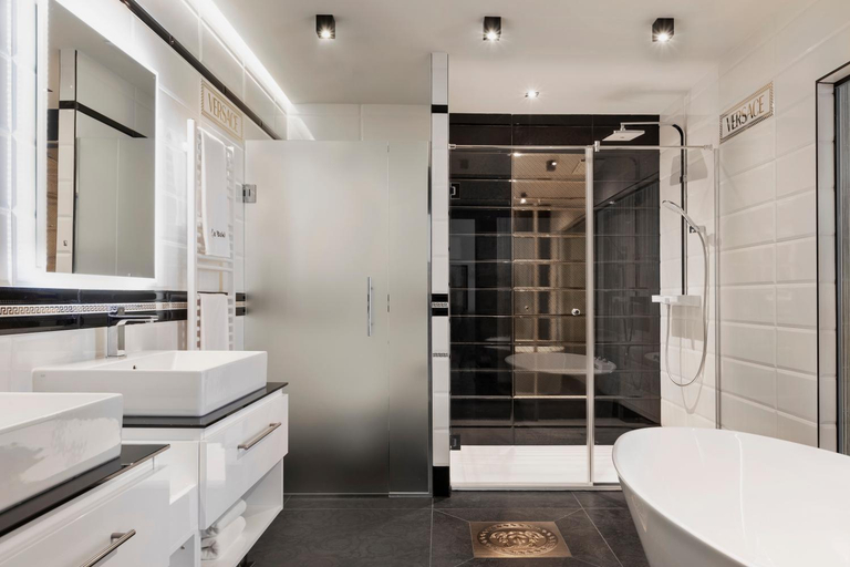 Bathroom, Restaurant & Hotel Dabuki, Oberpullendorf
