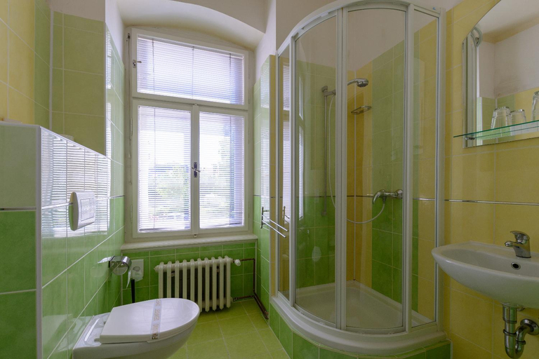 Bathroom 3, Hotel Trumf, Mladá Boleslav